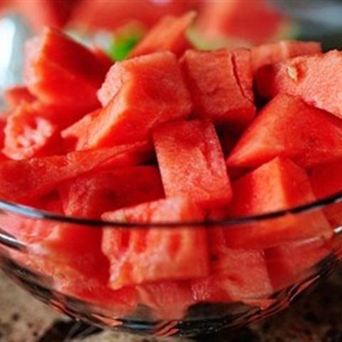 Cách làm đá bào dưa hấu