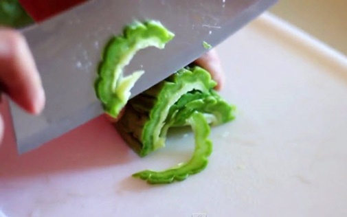 Da đẹp, dáng thon với canh bắp sườn non siêu ngon lại bổ dưỡng