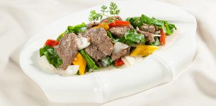 Đà điểu xào lá cách