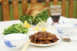 Đậm đà món thịt, nấm kho tàu