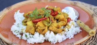Đậm đà vị cà ri gà với cách làm hay và độc đáo