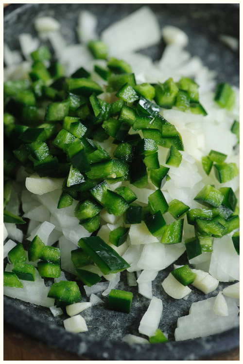 Đậm đà vịt nướng ngũ vị hương và cam thơm nức mũi