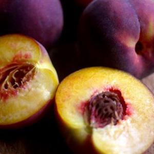 Cách làm đào nướng bơ, mật ong