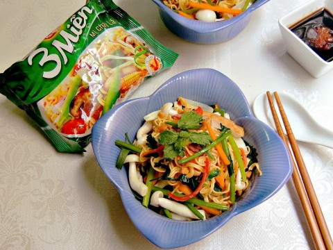 Đậu bắp nhồi chả cá chiên giòn