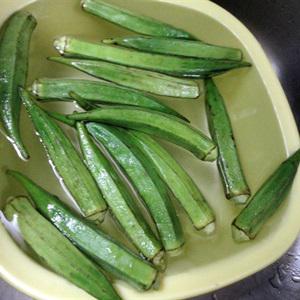 Cách làm đậu bắp tẩm bột chiên