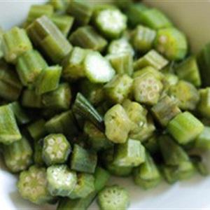 Cách làm đậu bắp xào thịt