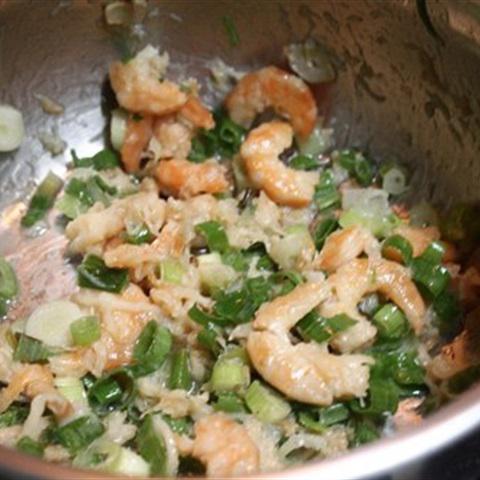 Cách làm đậu bắp xào tôm khô