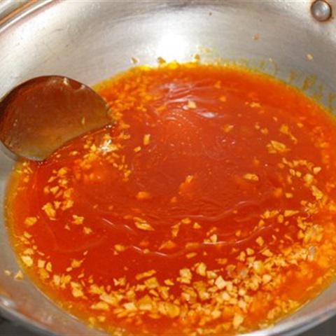 Cách làm đầu cá hồi sốt cay