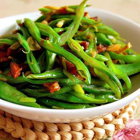 Cách làm đậu cove xào lạp xưởng