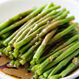 Cách làm đậu đũa luộc sốt mè