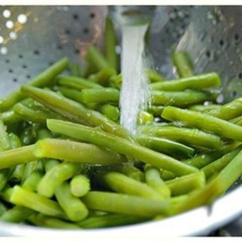 Cách làm đậu đũa trộn chanh