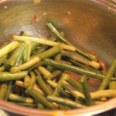 Cách làm đậu đũa xào thịt bò