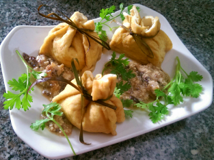 Đậu hũ “cái bang” cho ngày chay thêm “tịnh”