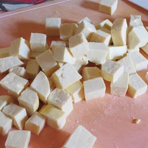 Cách làm đậu hũ chiên húng quế