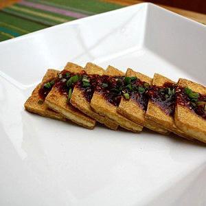 Cách làm đậu hũ chiên kiểu Hàn Quốc