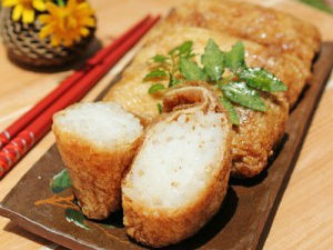 Đậu hũ cuộn cơm chiên