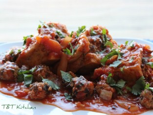 Đậu hũ dồn thịt sốt cà chua