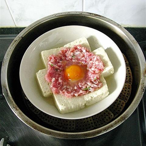 Cách làm đậu hũ hấp trứng thịt