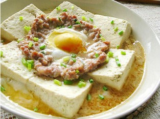 Đậu hũ hấp trứng thịt