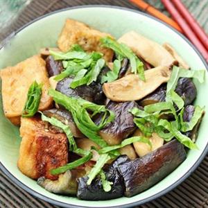 Cách làm đậu hũ kho cà tím ngon