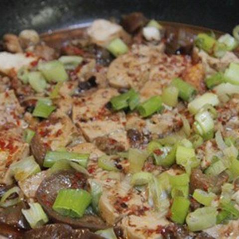 Cách làm đậu hũ kho cà tím và tương đậu đen