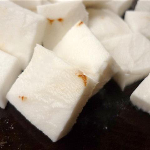 Cách làm đậu hũ kho cùi dừa