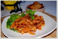 Đậu hủ khô (heo lát chay) xào sả ớt