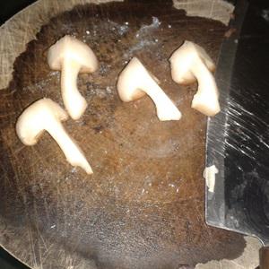 Cách làm đậu hũ kho nấm đông cô