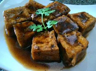 Đậu hũ kho tiêu