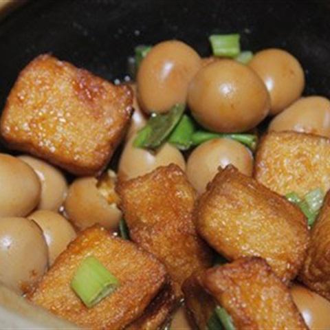 Cách làm đậu hũ kho trứng