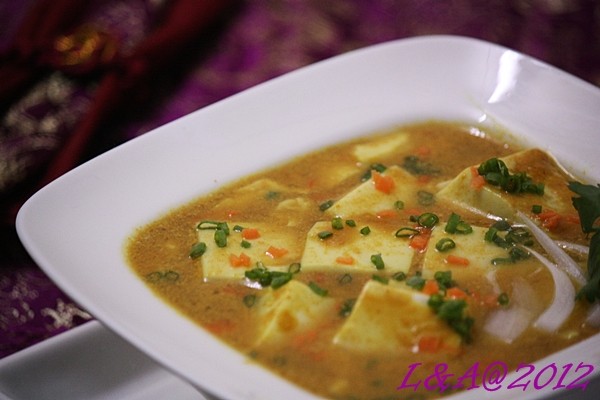 Đậu hũ nấu Curry