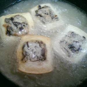 Cách làm đậu hũ nhồi nấm chiên giòn