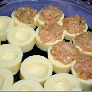 Cách làm đậu hũ nhồi tôm thịt hấp