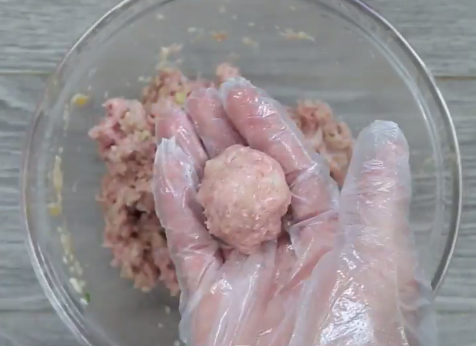 Đậu hũ nhồi tôm xay chiên giòn, béo ngậy cực thú vị