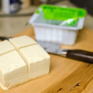 Cách làm đậu hũ non hấp chấm xì dầu