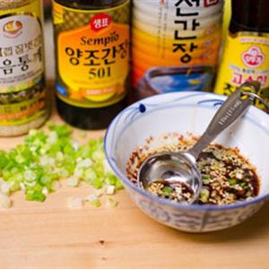 Cách làm đậu hũ non hấp chấm xì dầu