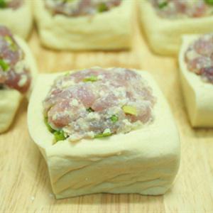 Cách làm đậu hũ non hấp thịt viên