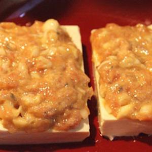 Cách đậu hũ non hấp tôm thịt sốt chua ngọt