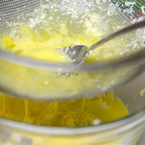 Cách làm đậu hũ non hấp tôm trứng