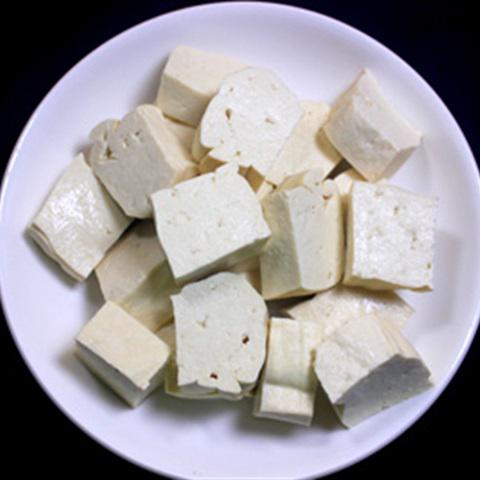 Cách làm đậu hũ non tẩm mè chiên