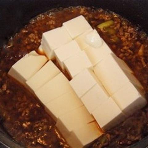 Cách làm đậu hũ non xào thịt