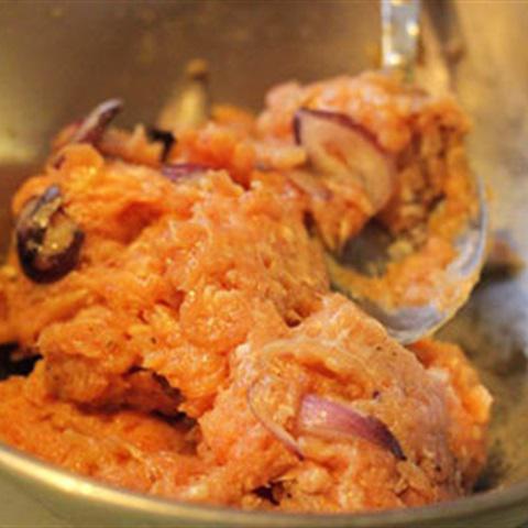 Cách làm đậu hũ om dưa cải chua