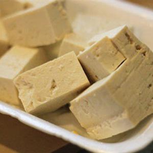 Cách làm đậu hũ om dưa cải chua