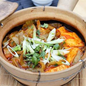 Cách làm đậu hũ om dưa cải chua