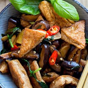 Cách làm đậu hũ om nấm đông cô