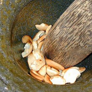 Cách làm đậu hũ sốt hạt điều