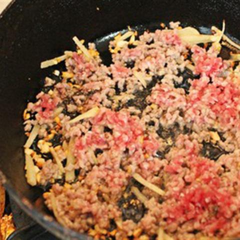 Cách làm đậu hũ sốt kiểu Tứ Xuyên