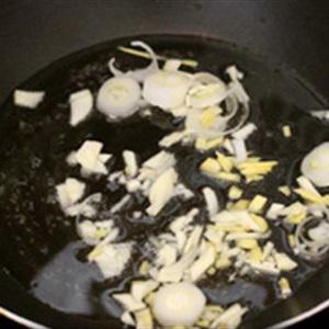 Cách làm đậu hũ sốt nấm hương