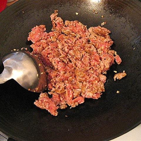 Cách làm đậu hũ sốt nấm và thịt băm