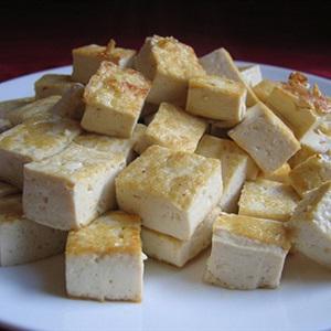 Cách làm đậu hũ sốt nấm và thịt băm